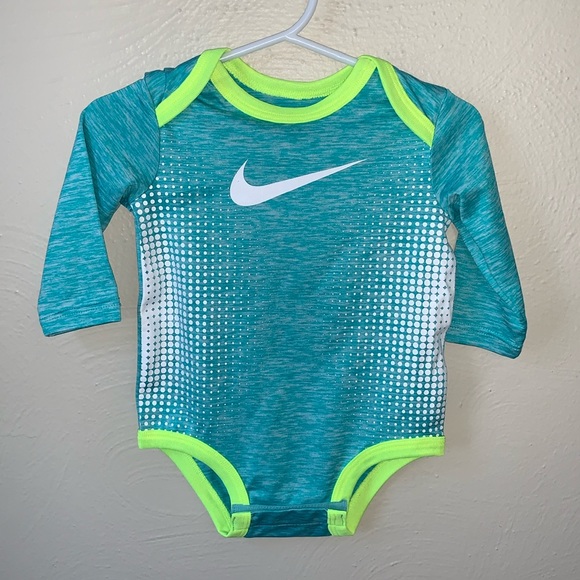 Nike Other - 3-6m Nike unisex boys or girls teal & neon long sleeve Onsie